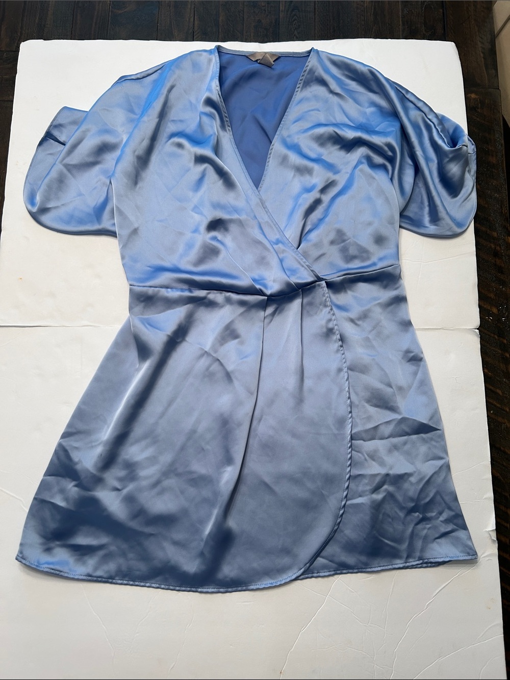 H&M Light Blue Satin Wrap Romper Kimono Sleeve V-Neck Dressy size large